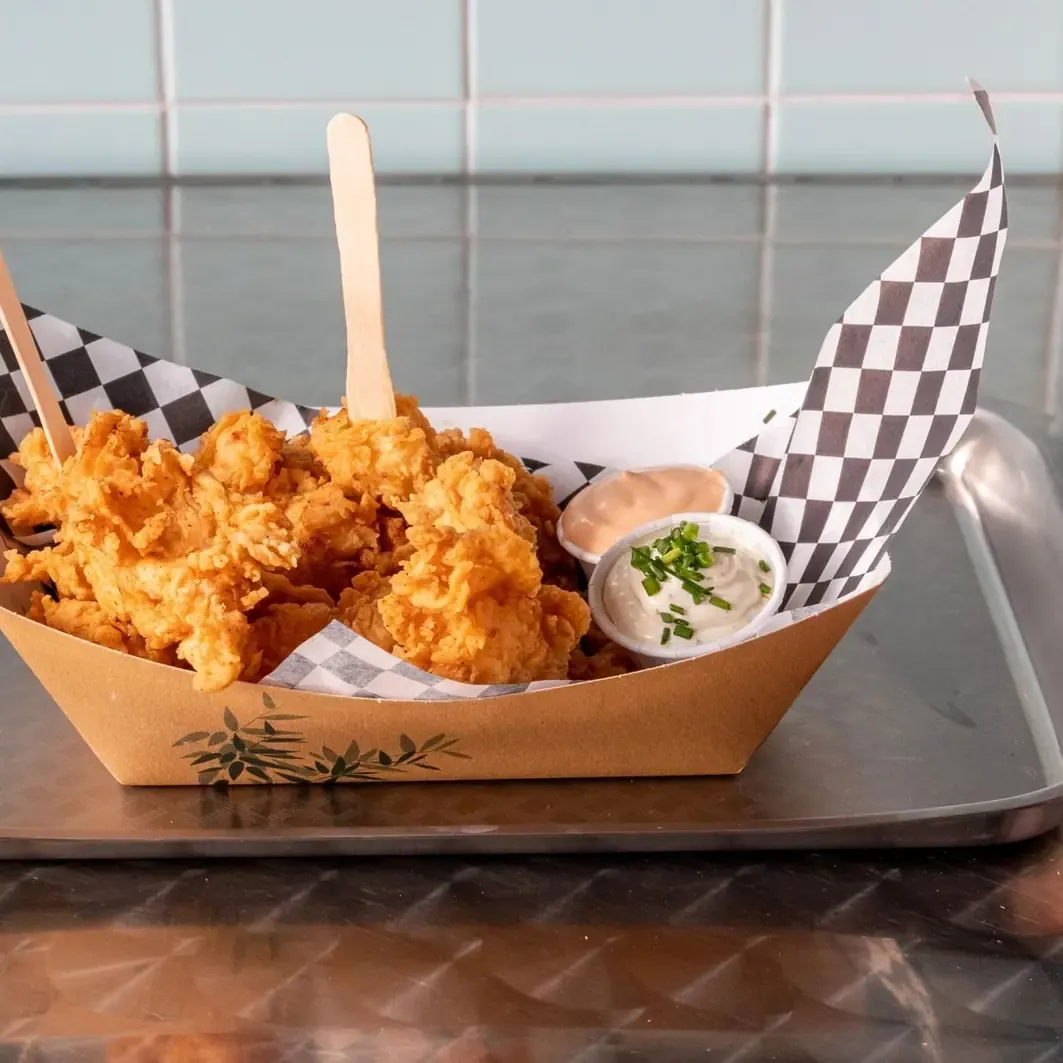 Nuggets de pollo crujientes con salsa Cheat